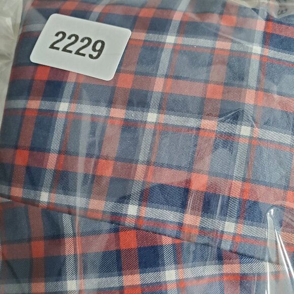 Duluth Trading Mens Shirt Medium Plaid Untucked Long Sleeve Button up Relaxed M - Picture 6 of 6